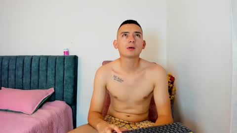 EmyandSam online show from January 17, 2026, 2:27 am