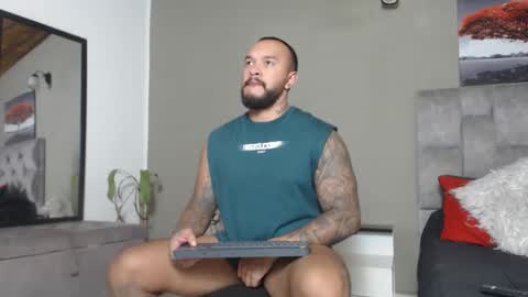 emanuelspencer online show from December 3, 2025, 9:07 am