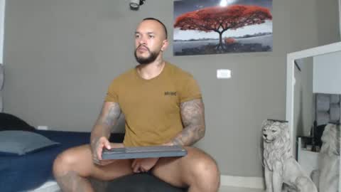 Snapshot of emanuelspencer chatting on June 12, 2026, 1:59 am emanuelspencer online show from June 12, 2026, 1:59 am