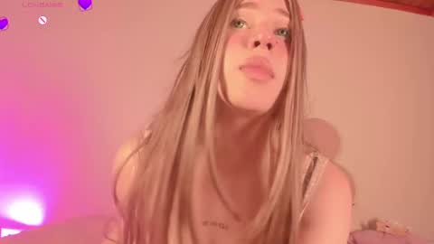 Ana  online show from February 27, 2025, 4:20 am