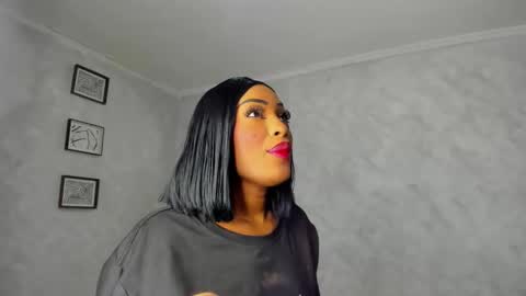 . online show from December 15, 2025, 10:52 am