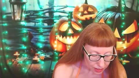 Ember Starleena online show from October 29, 2025, 10:44 pm