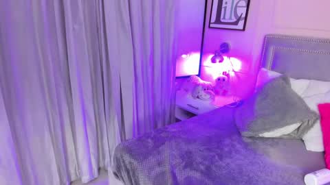 Emily  online show from December 20, 2024, 12:52 am