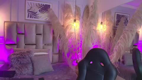 Emily  online show from January 18, 2025, 12:35 am