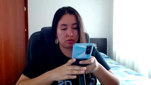 emely_sexx online show from September 8, 2025, 4:50 pm