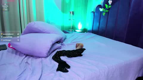 emely ross online show from January 17, 2025, 7:08 am