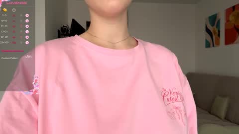 Snapshot of emeraldcotton chatting on November 28, 2025, 8:06 am Gily online show from November 28, 2025, 8:06 am