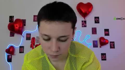 emi_fade online show from February 18, 2026, 10:11 am