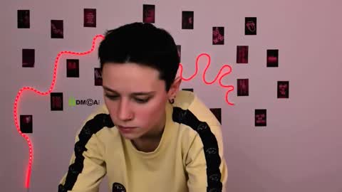 emi_fade online show from February 26, 2026, 9:41 am