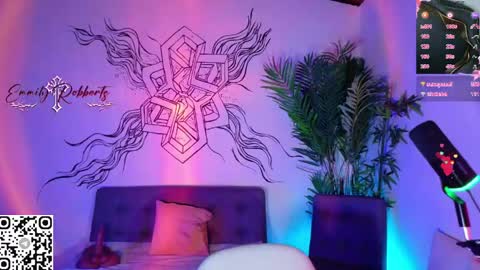 Emmily Roberts online show from May 15, 2026, 11:01 pm