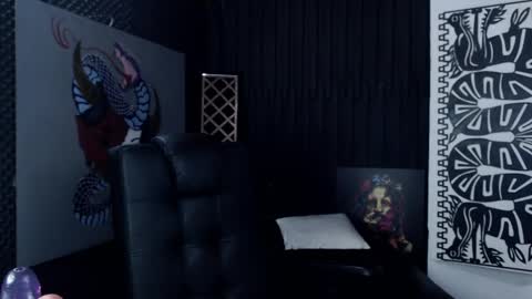 Antonella  online show from February 14, 2025, 9:10 pm