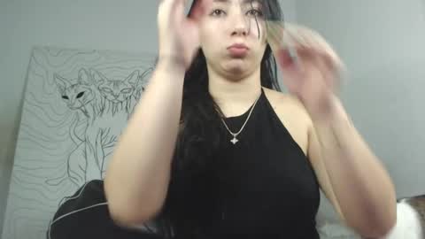 Snapshot of emiantonella_ chatting on May 6, 2026, 12:52 am Antonella online show from May 6, 2026, 12:52 am