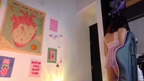     online show from April 7, 2026, 12:22 am