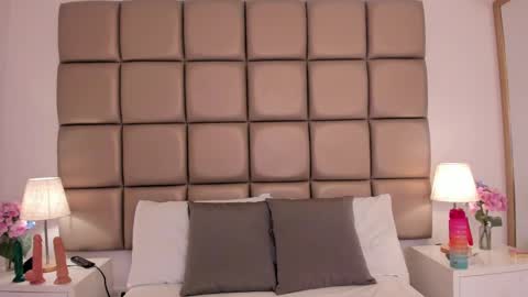 EMILY ROBERTS online show from March 6, 2025, 3:24 am