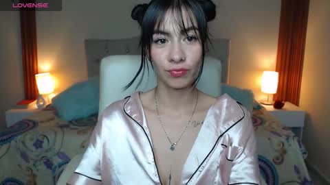 emiily_skinny online show from March 25, 2026, 2:28 am