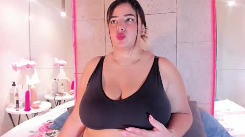 Emiily Grace online show from March 4, 2026, 11:27 am