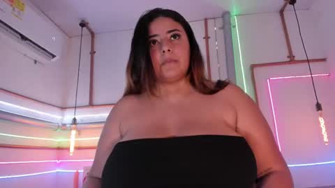 Emiily Grace online show from April 21, 2026, 3:13 am