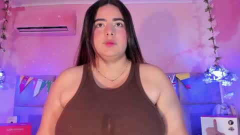 Snapshot of emiilygrace_ chatting on July 17, 2026, 11:39 am Emiily Grace online show from July 17, 2026, 11:39 am