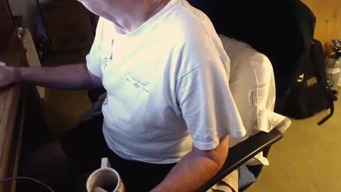 Snapshot of emil_karpo chatting on June 2, 2026, 12:40 pm Terrance1st online show from June 2, 2026, 12:40 pm