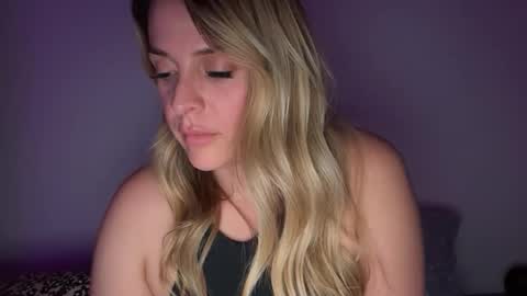 emilelovesyou online show from March 30, 2026, 6:03 am