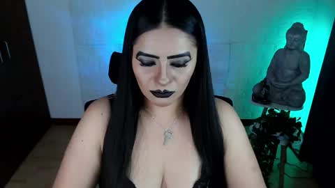 POWERFULL GODDESS EMILI online show from April 22, 2026, 1:19 am