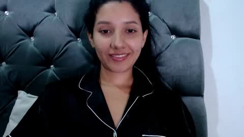 emili riders online show from February 23, 2025, 6:17 am