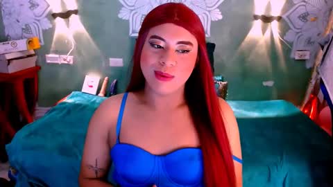 Emili roux online show from February 22, 2025, 1:02 pm