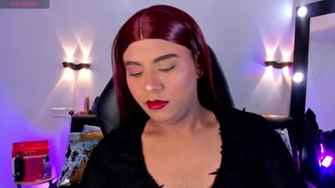 Emili roux online show from April 19, 2026, 2:16 pm