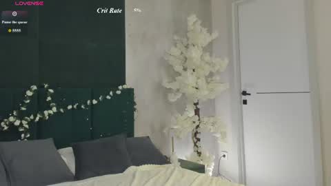 Emilia online show from July 8, 2026, 1:10 am