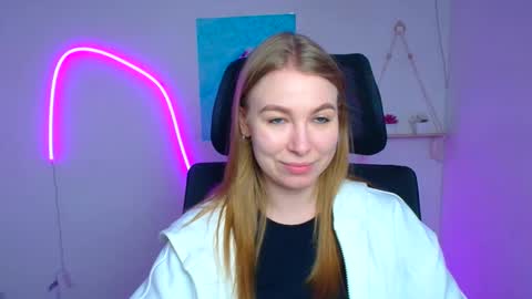 Emilia online show from February 27, 2026, 6:35 am