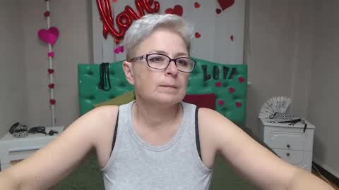 EmiliaGree online show from October 14, 2025, 5:36 pm