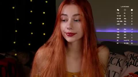 Tessa online show from November 2, 2025, 11:07 pm