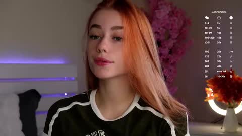 Tessa online show from November 11, 2025, 12:54 am