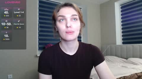 Emi online show from October 25, 2025, 8:47 pm