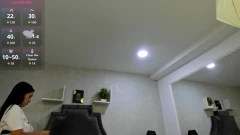 EmiliaRose online show from October 19, 2025, 8:42 pm