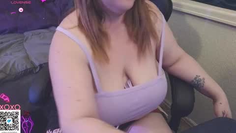 emilie foxx online show from March 8, 2025, 9:51 pm