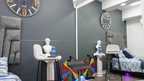 Emilio online show from April 22, 2026, 11:01 am