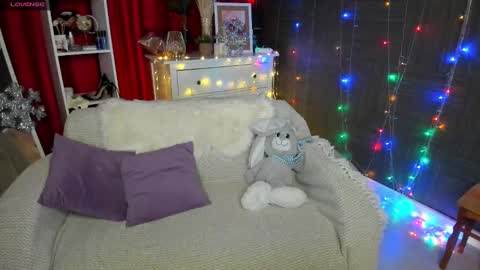 Emiliya online show from December 31, 2024, 1:57 am