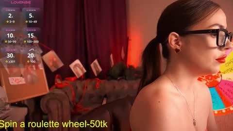  Emiliya  online show from September 9, 2025, 12:26 pm