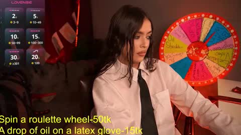  Emiliya  online show from September 28, 2025, 12:10 pm