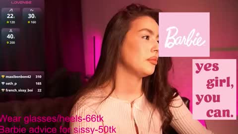  Emiliya  online show from November 6, 2025, 12:39 pm