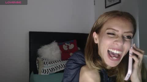 Emilly Gomez online show from February 13, 2025, 9:17 pm