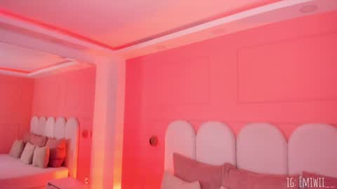 Emilly  online show from March 30, 2026, 6:31 pm