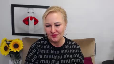 EmillyLove online show from March 5, 2025, 7:16 am