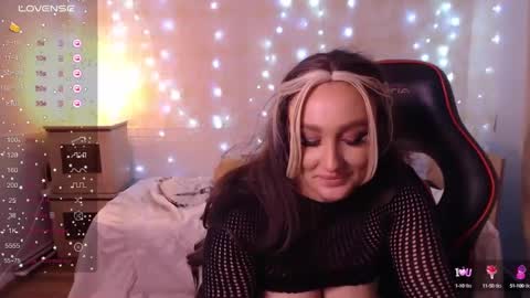 EMY online show from February 7, 2025, 2:08 am