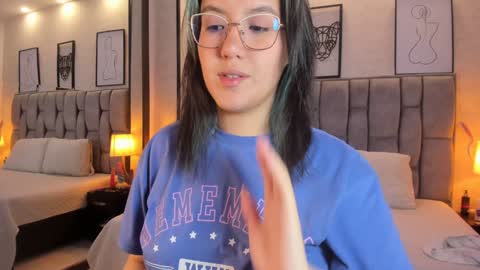 Emily online show from December 5, 2024, 7:27 am