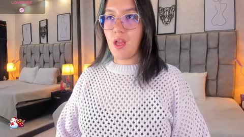 Emily online show from December 15, 2024, 4:18 am