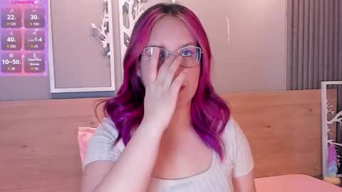 Emily online show from November 23, 2025, 3:39 am