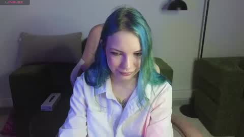 Emily online show from June 12, 2026, 1:37 am
