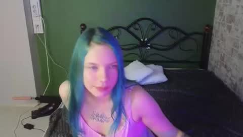 Emily online show from June 25, 2026, 5:12 am